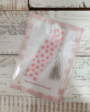 Load image into Gallery viewer, DAISY handmade bookmark
