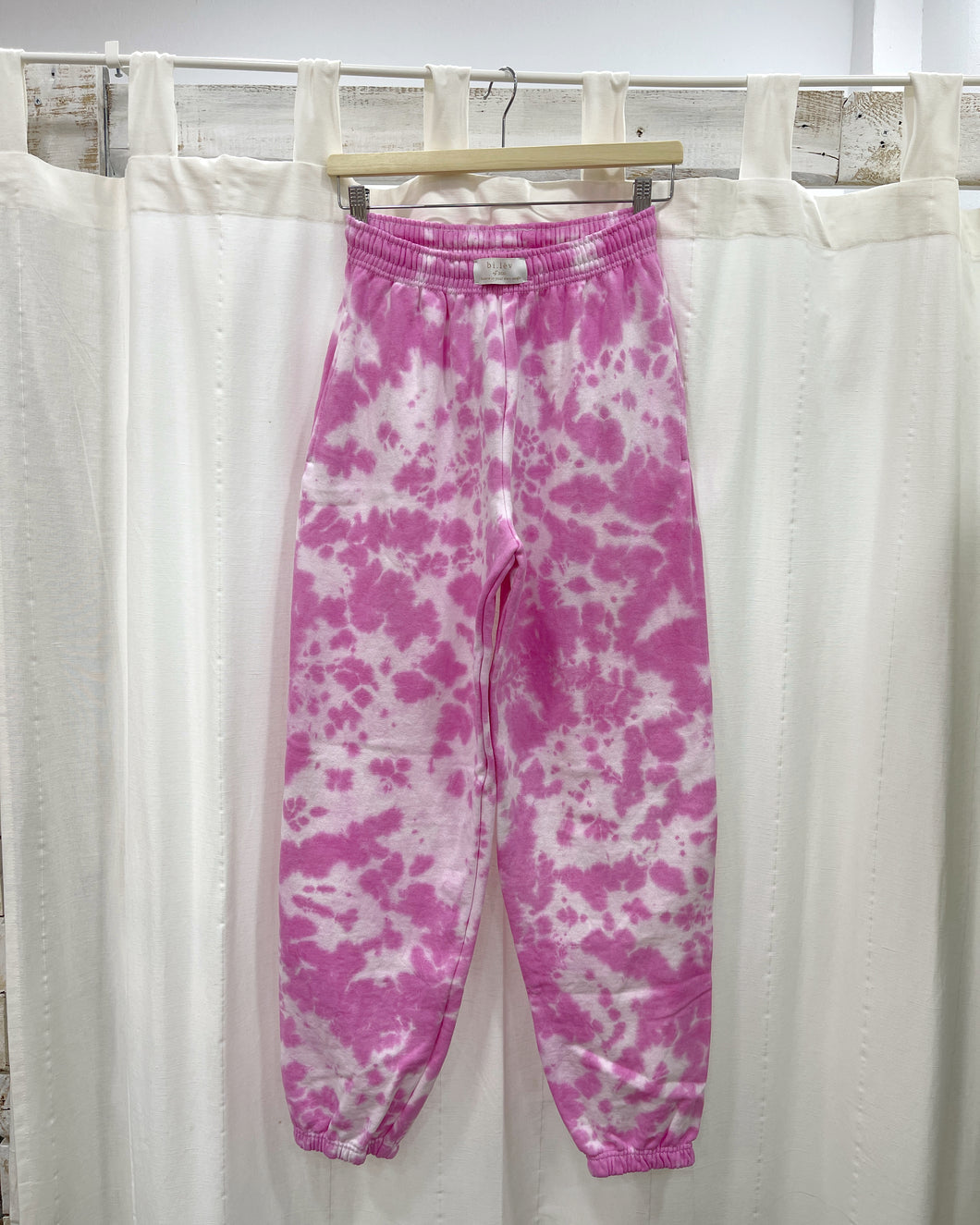BUBBLE PINK tie-dye jogger pants