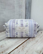 Load image into Gallery viewer, PURPLE FLOWERS &amp; BOWS padded handmade pouch
