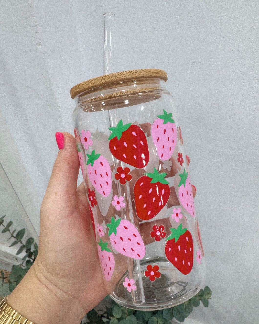 STRAWBERRIES glass cup