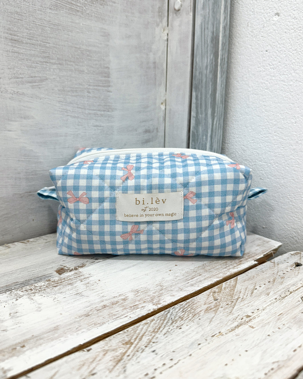 GINGHAM BOW BLUE padded handmade pouch