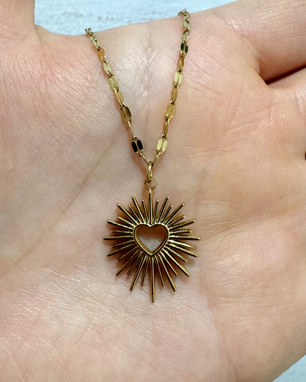 RAY HEART GOLD necklace