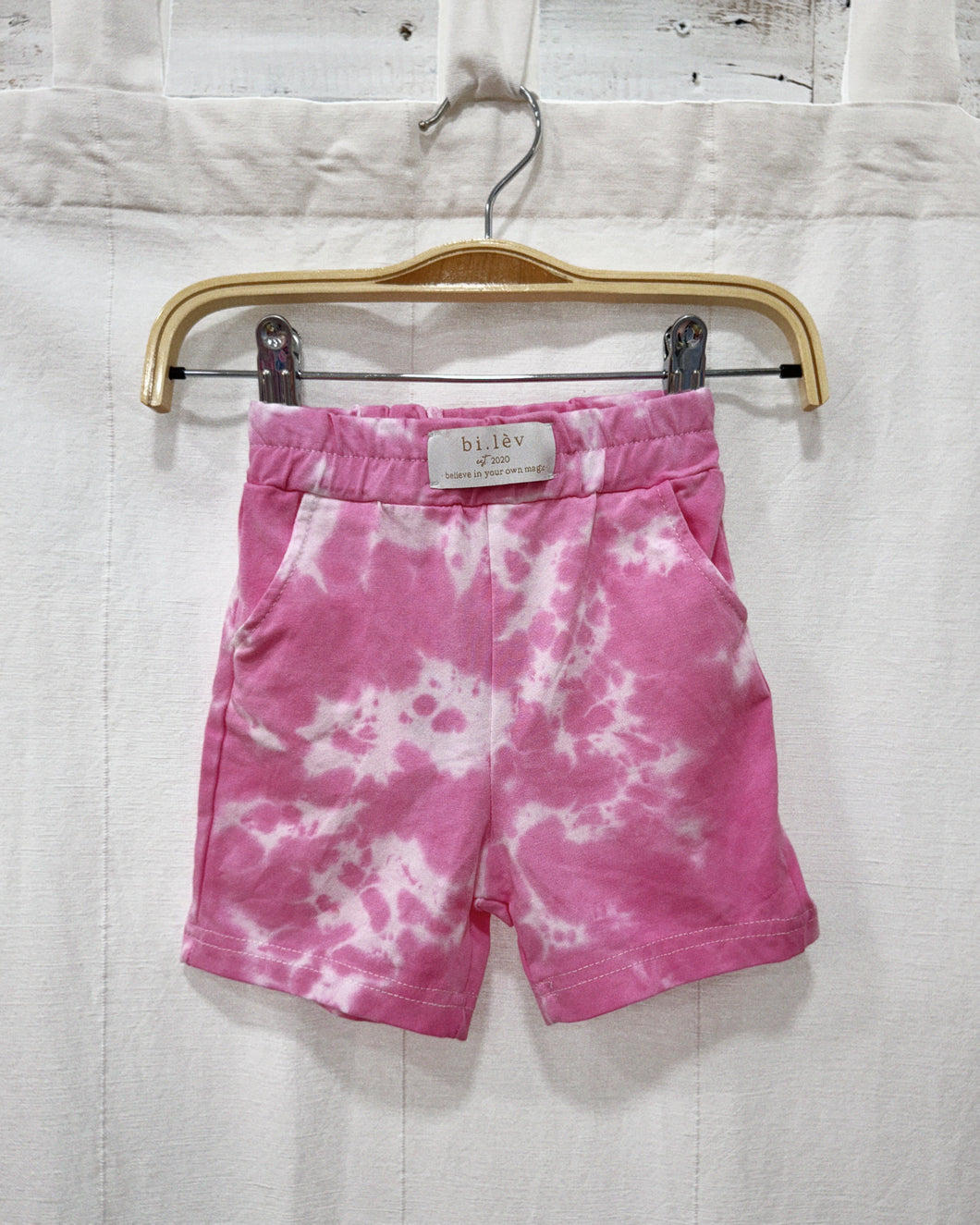 BABY & KIDS BUBBLE PINK tie-dye jogger shorts