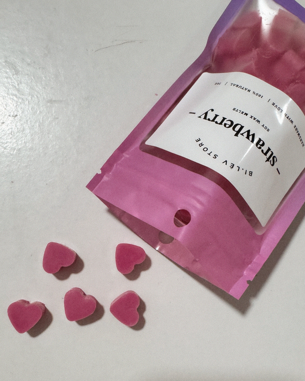 STRAWBERRY Mini Hearts wax melt