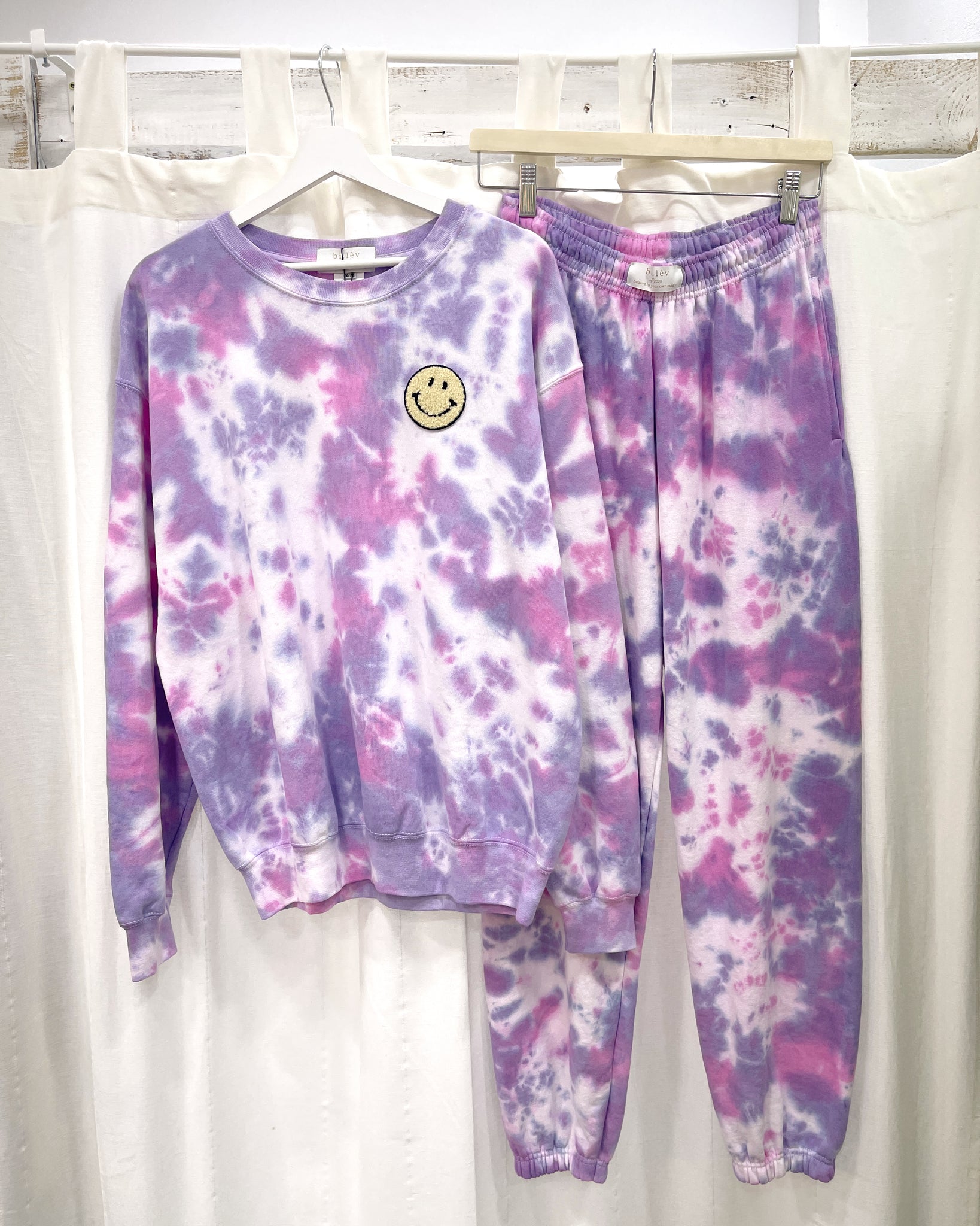 Pink tie dye sweatshirt and 2025 sweatpants