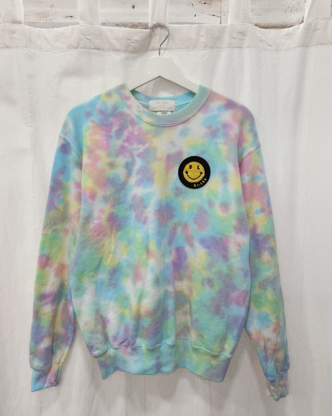 RAINBOW DREAM tie-dye sweatshirt