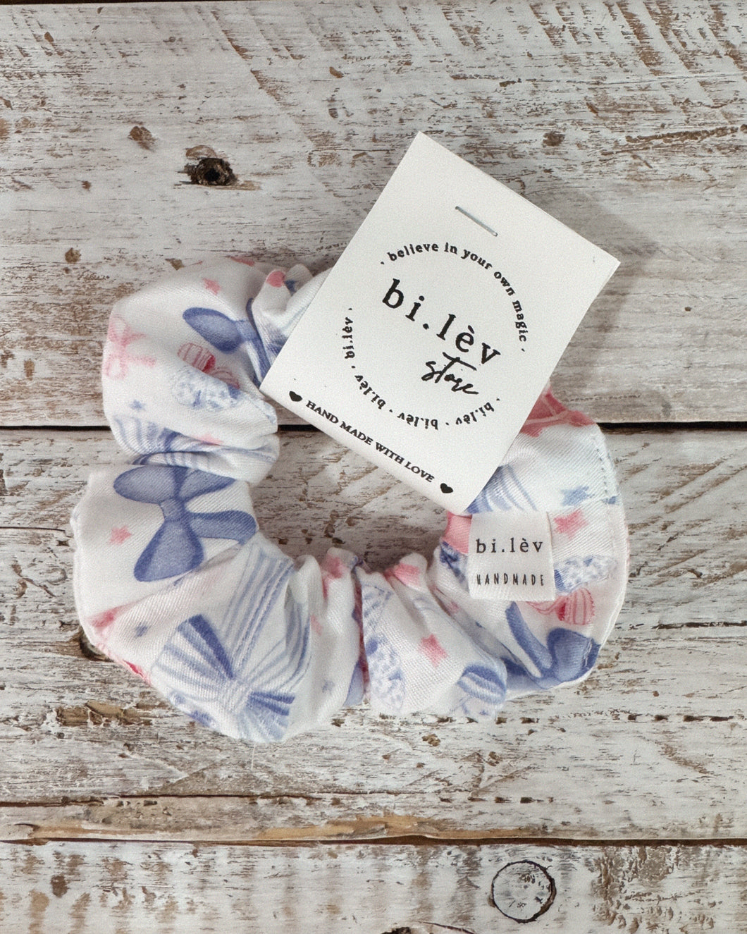 BLUE BOWS & STARS Scrunchie