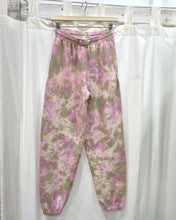 Load image into Gallery viewer, DUSTY &amp; PINK tie-dye jogger pants
