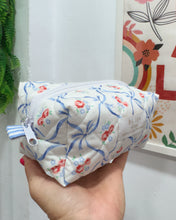Load image into Gallery viewer, BLUE BOW BLUE ROSES padded handmade pouch
