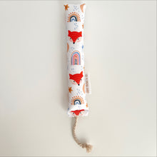 Load image into Gallery viewer, WHITE FOX handmade cat kicker.
