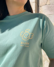 Load image into Gallery viewer, Dusty mint GOTS certified organic cotton basic t-shirt

