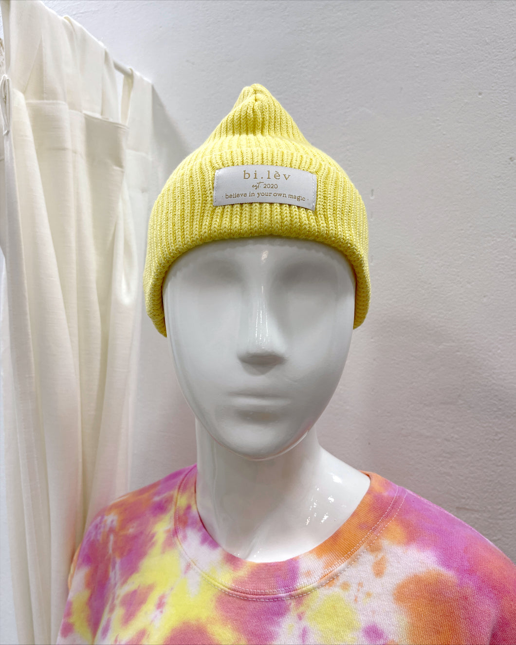 Organic cotton lemon yellow beanie